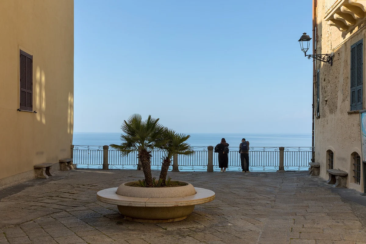 The sea viewpoint at the end of Corso Vittorio Emanuele in Tropea, departure town of the Stromboli night cruise, Calabria, Italy